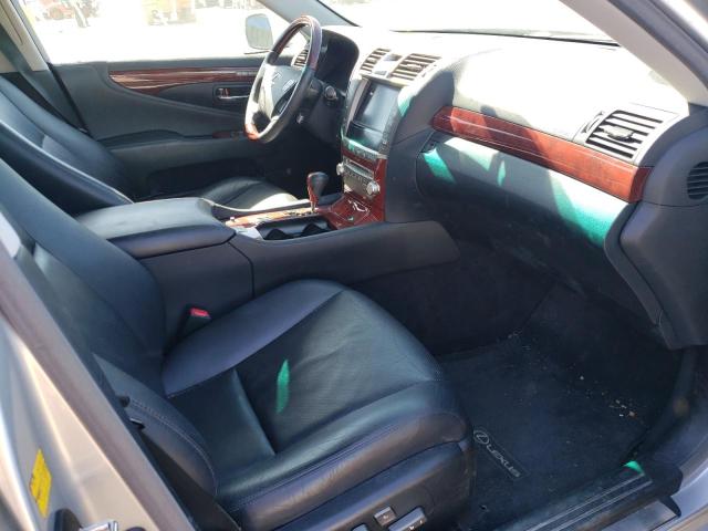Photo 5 from auction – 2010 LEXUS LS 460 with VIN JTHCL5EF6A5007892