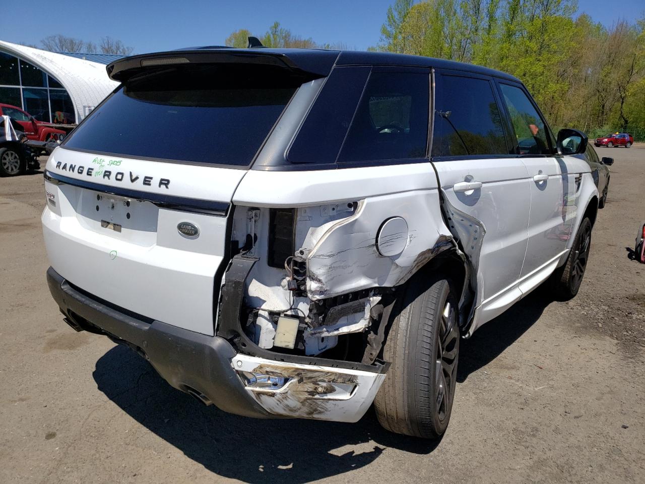 Photo 4 from auction – 2015 LAND ROVER RANGE ROVE with VIN SALWV2TF2FA618276