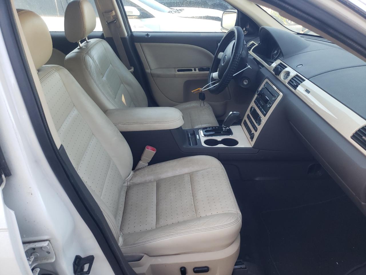 Photo 5 from auction – 2009 MERCURY SABLE PREM with VIN 1MEHM42W69G632052