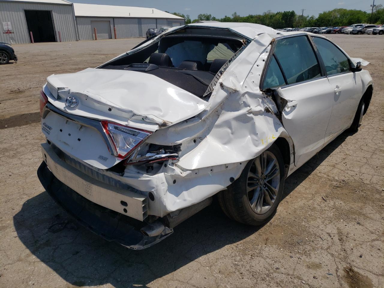 Photo 4 from auction – 2017 TOYOTA CAMRY LE with VIN 4T1BF1FK0HU779079
