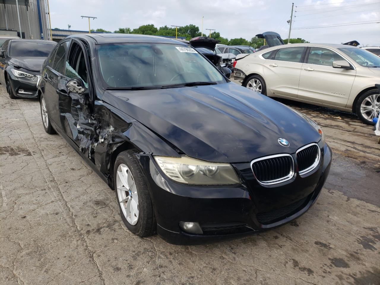 BMW 328 I 2010 with VIN WBAPH7G52ANM52387 - Photo from auction