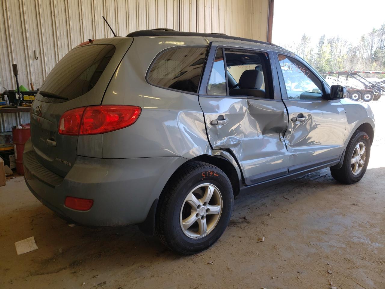 Photo 4 from auction – 2008 HYUNDAI SANTA FE G with VIN 5NMSG73D68H217852
