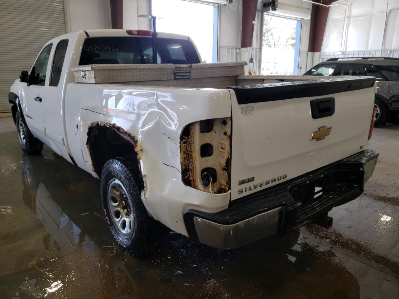 Photo 3 from auction – 2007 CHEVROLET SILVERADO with VIN 1GCEK19067Z633889