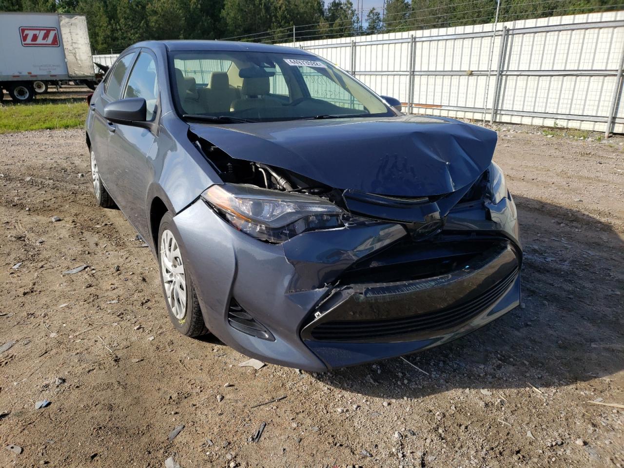 TOYOTA COROLLA L 2017 with VIN 2T1BURHEXHC773237 - Photo from auction