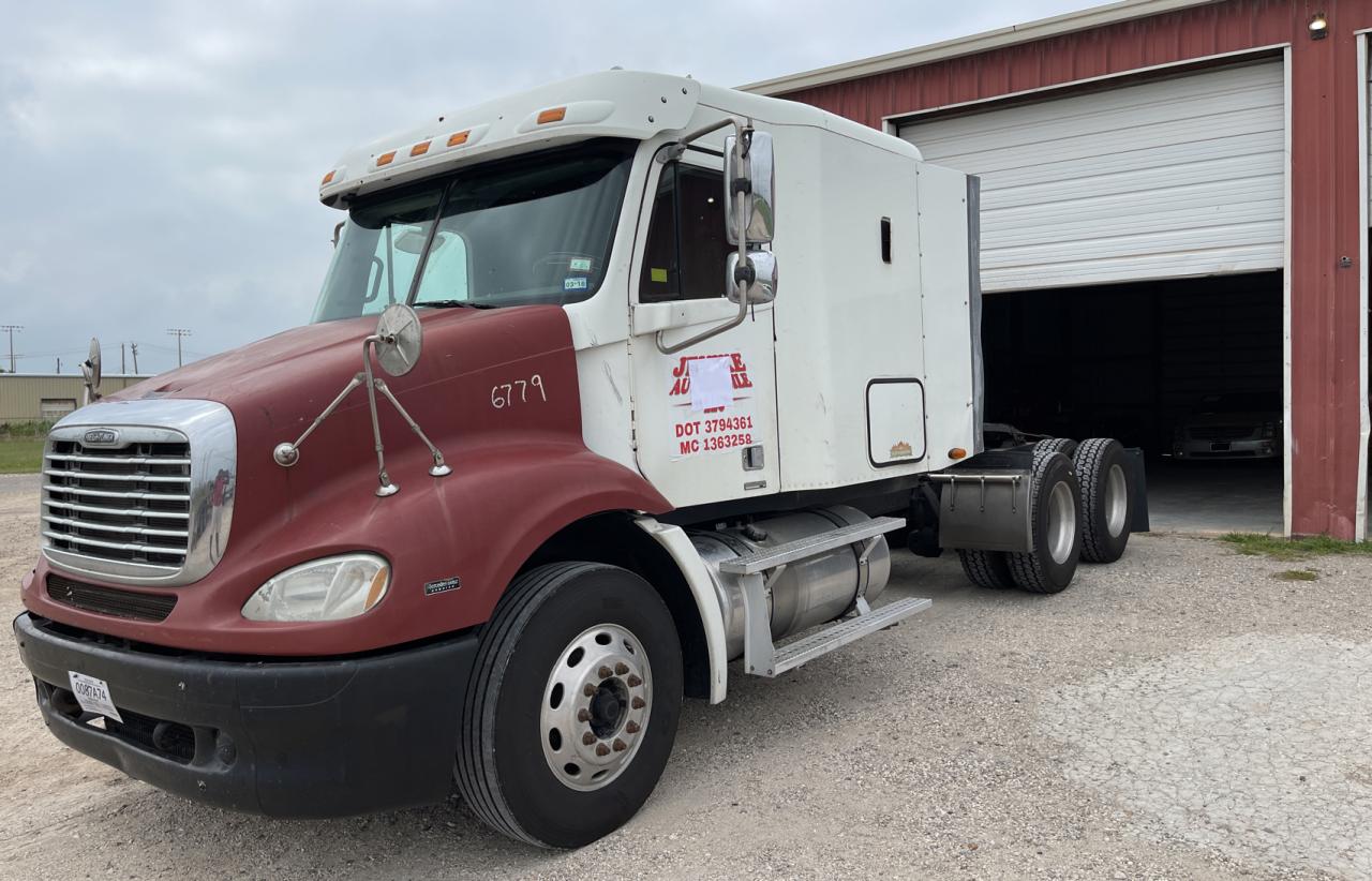 Photo 2 from auction – 2006 FREIGHTLINER COLUMBIA 1 with VIN 1FUJF0CVX6LU23274