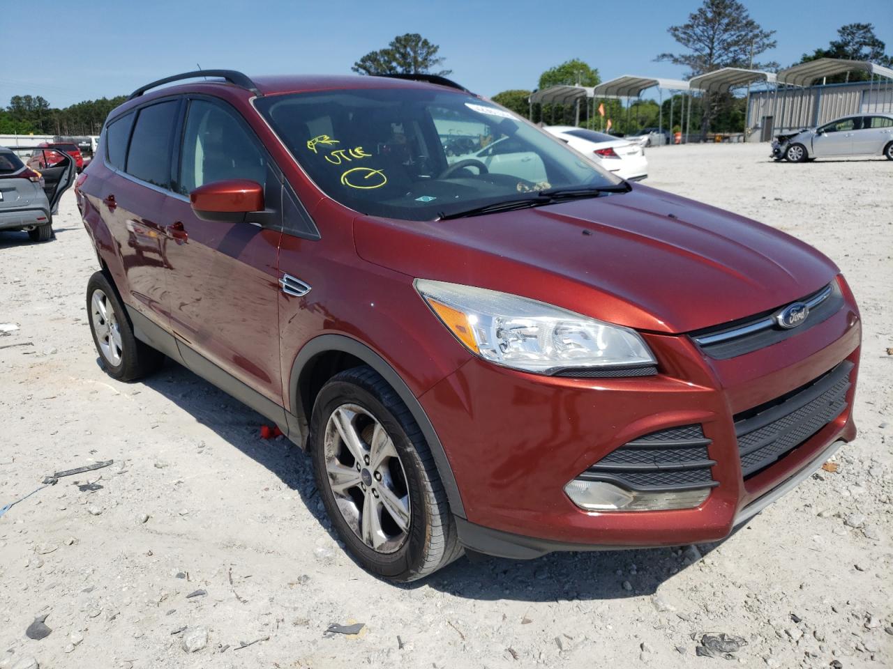 FORD ESCAPE SE 2014 z numerem VIN 1FMCU0GX2EUC97823 - Zdjęcie z aukcji