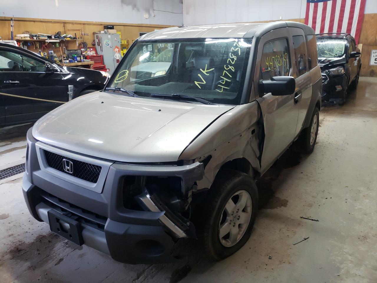 Zdjęcie 9 z aukcji – 2003 HONDA ELEMENT EX z VIN 5J6YH28523L040858
