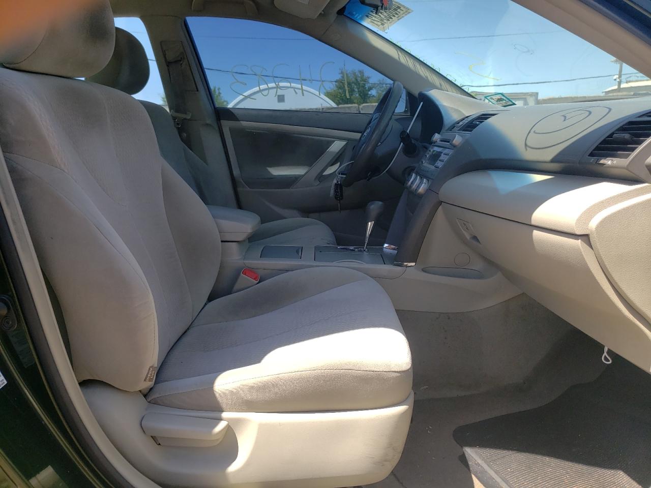 Zdjęcie 5 z aukcji – 2011 TOYOTA CAMRY BASE z VIN 4T1BF3EK5BU681718