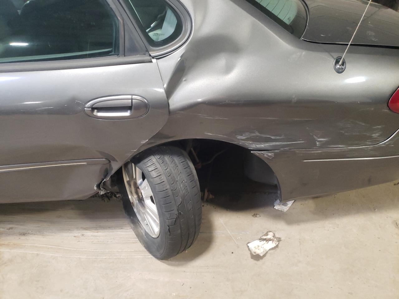 Photo 9 from auction – 2003 FORD TAURUS SEL with VIN 1FAHP56S73A200785