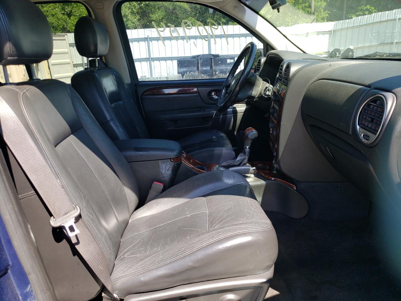 Photo 5 from auction – 2005 GMC ENVOY with VIN 1GKDS13S052259523