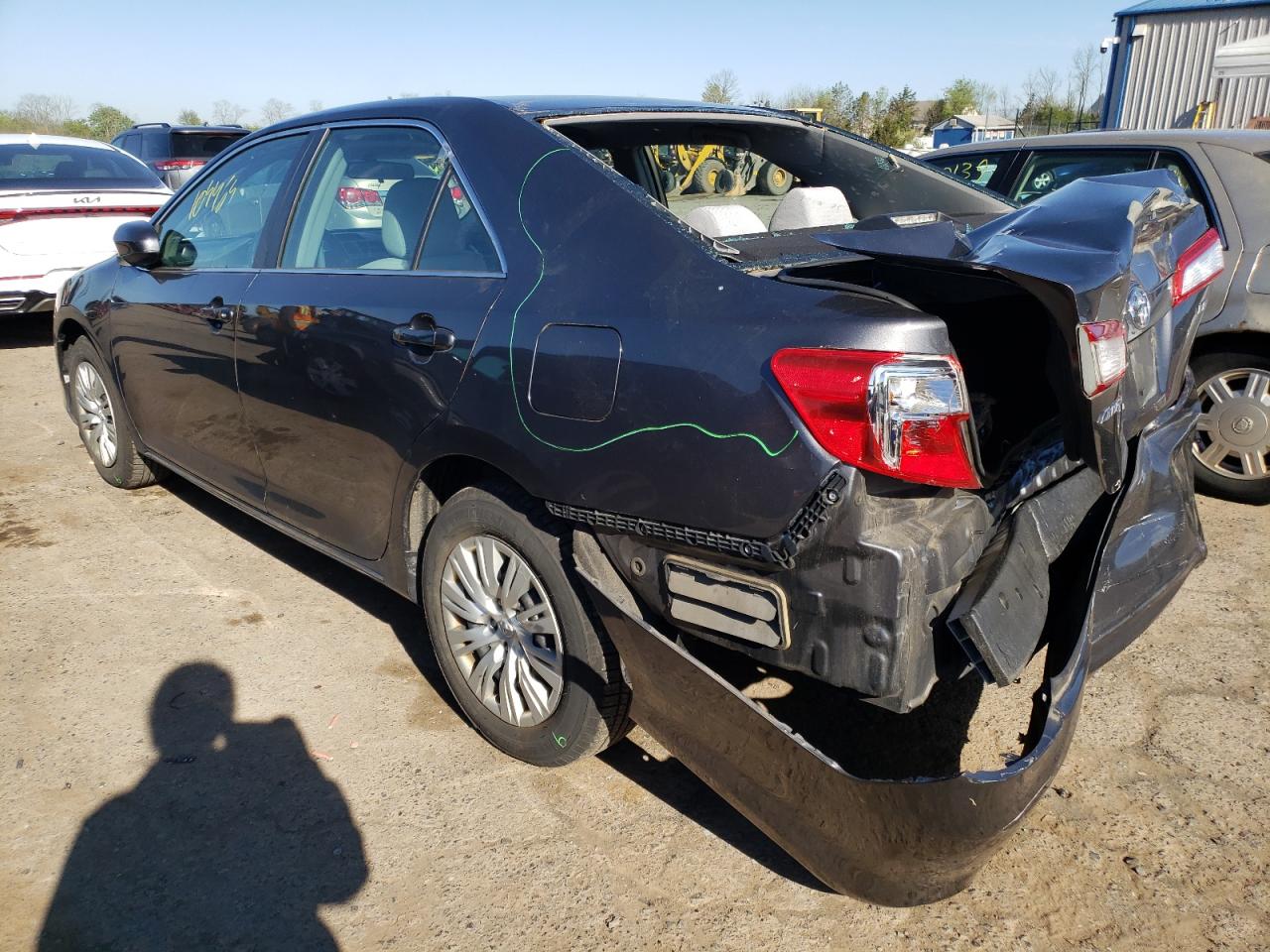 Photo 3 from auction – 2012 TOYOTA CAMRY BASE with VIN 4T4BF1FK8CR211614