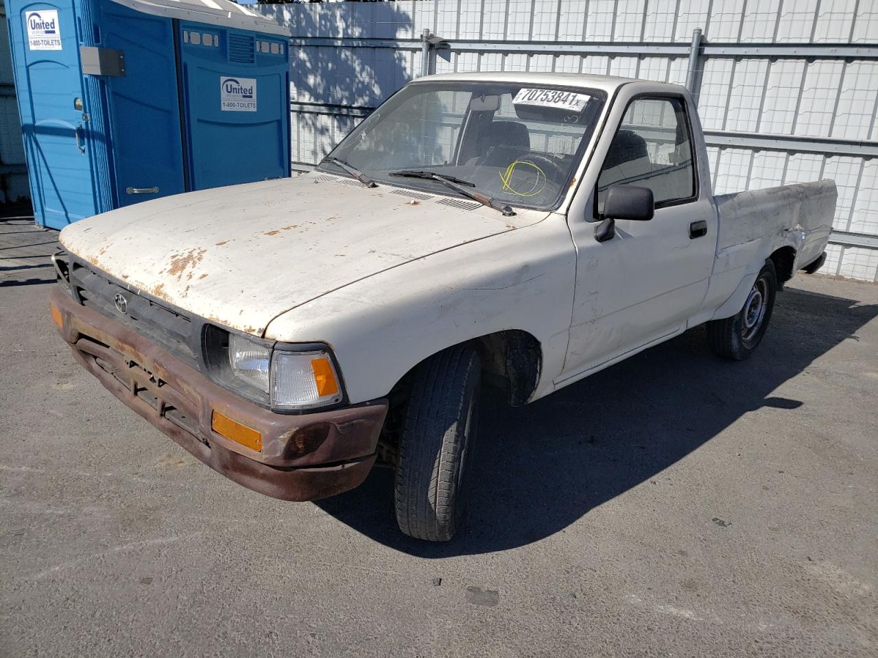 Photo 2 from auction – 1992 TOYOTA PICKUP 1/2 with VIN JT4RN81A7N0103387