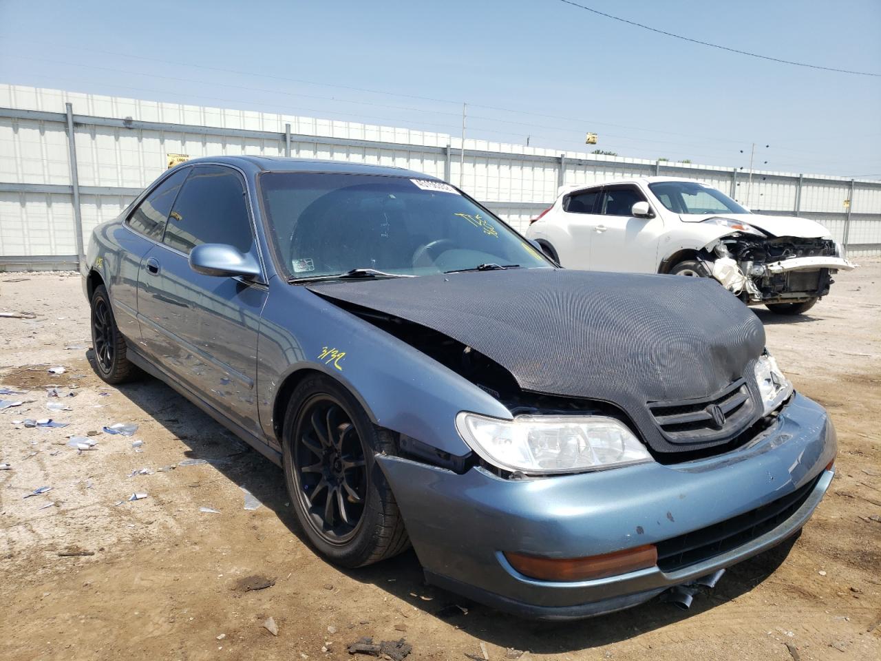 Photo 1 from auction – 1997 ACURA 2.2CL with VIN 19UYA1150VL009546