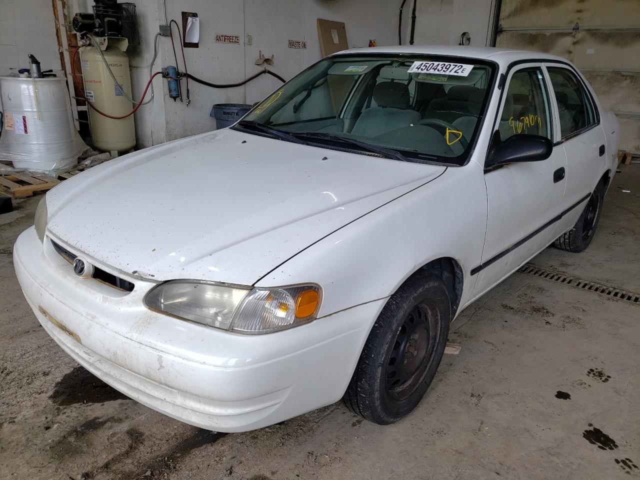 Photo 2 from auction – 2000 TOYOTA COROLLA VE with VIN 1NXBR12E0YZ365663