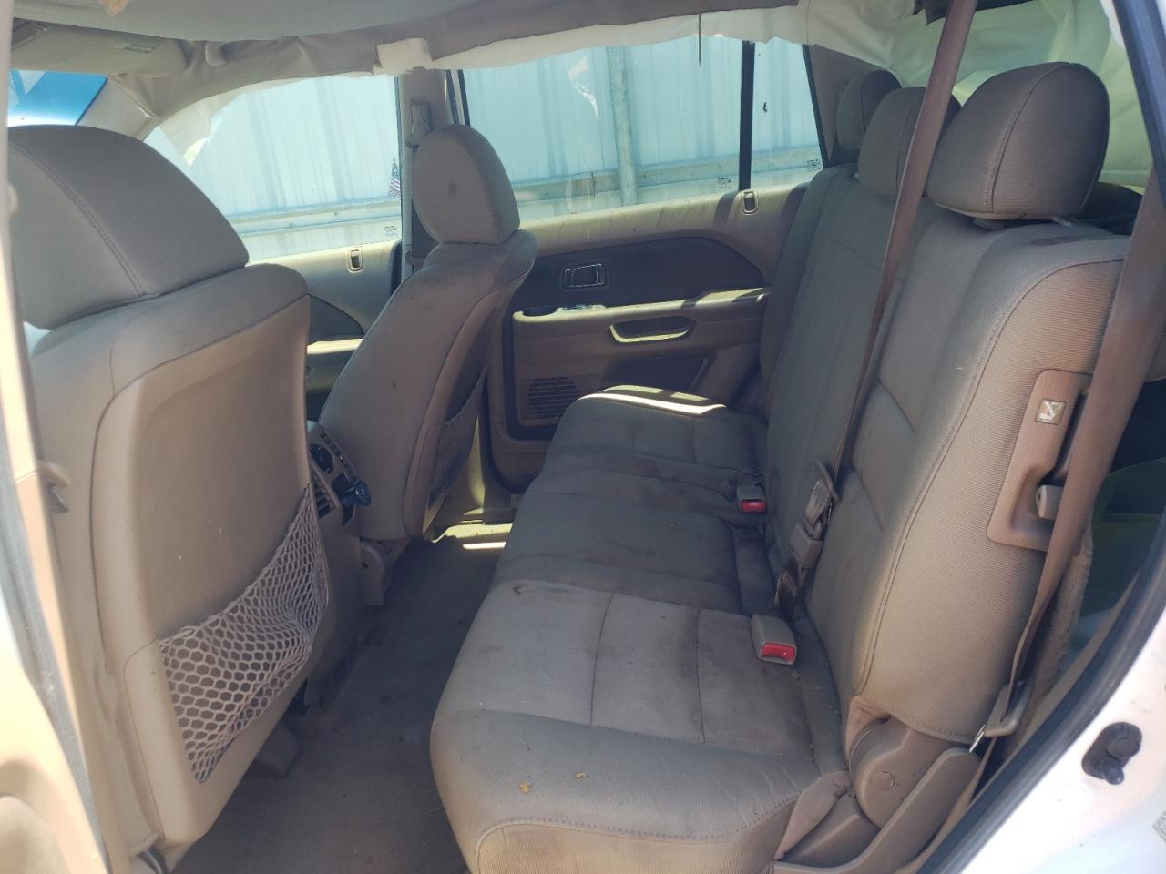Photo 6 from auction – 2007 HONDA PILOT LX with VIN 5FNYF28147B020547
