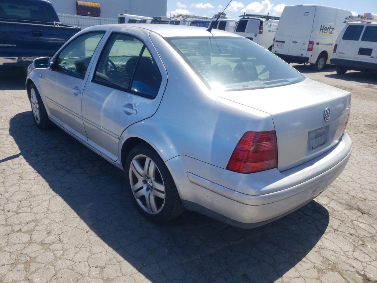 Photo 3 from auction – 2002 VOLKSWAGEN JETTA GLS with VIN 3VWSE69M52M052725