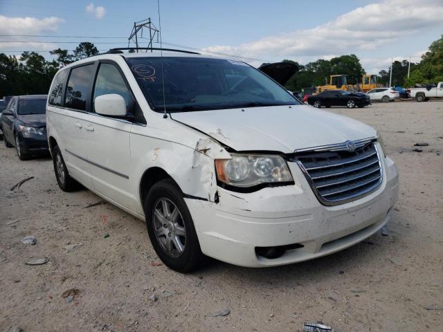 CHRYSLER TOWN & COU 2010 with VIN 2A4RR5D18AR271306 - Photo from auction