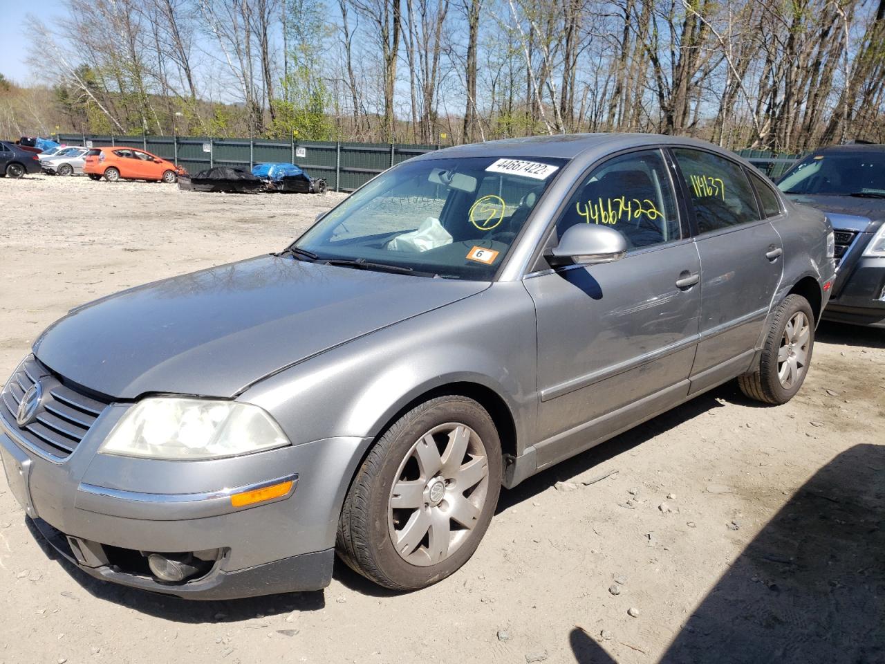 Photo 2 from auction – 2005 VOLKSWAGEN PASSAT GLS with VIN WVWAD63B05E054868