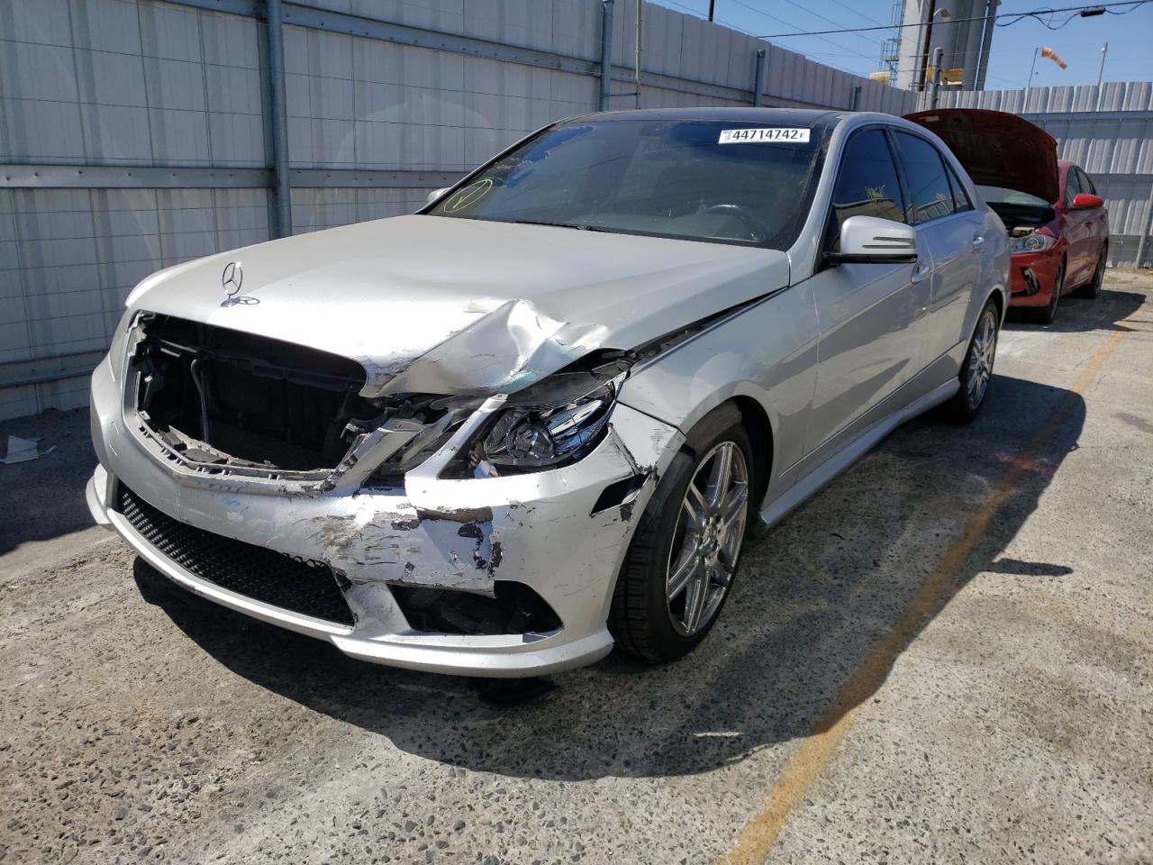 Photo 2 from auction – 2010 MERCEDES-BENZ E 350 with VIN WDDHF5GB5AA244430