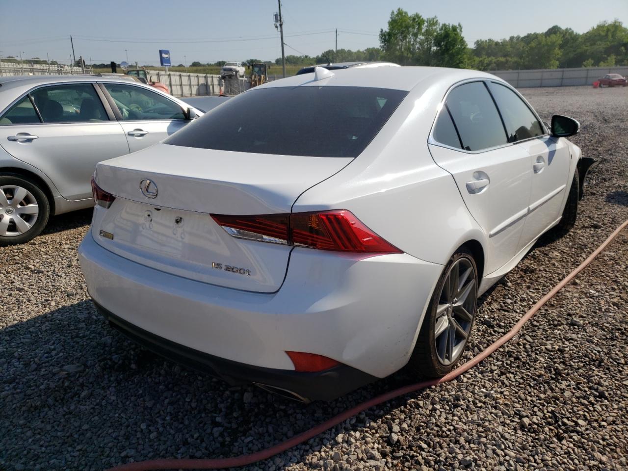 Photo 4 from auction – 2017 LEXUS IS 200T with VIN JTHBA1D26H5056786