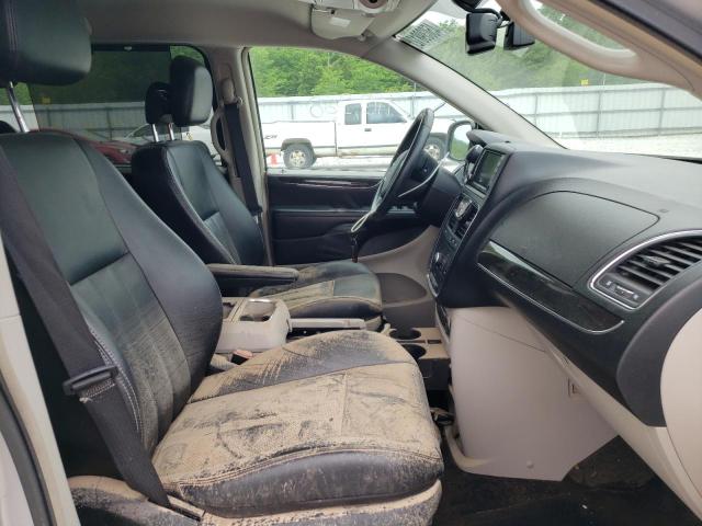 Photo 5 from auction – 2012 CHRYSLER TOWN & COU with VIN 2C4RC1CG3CR162695
