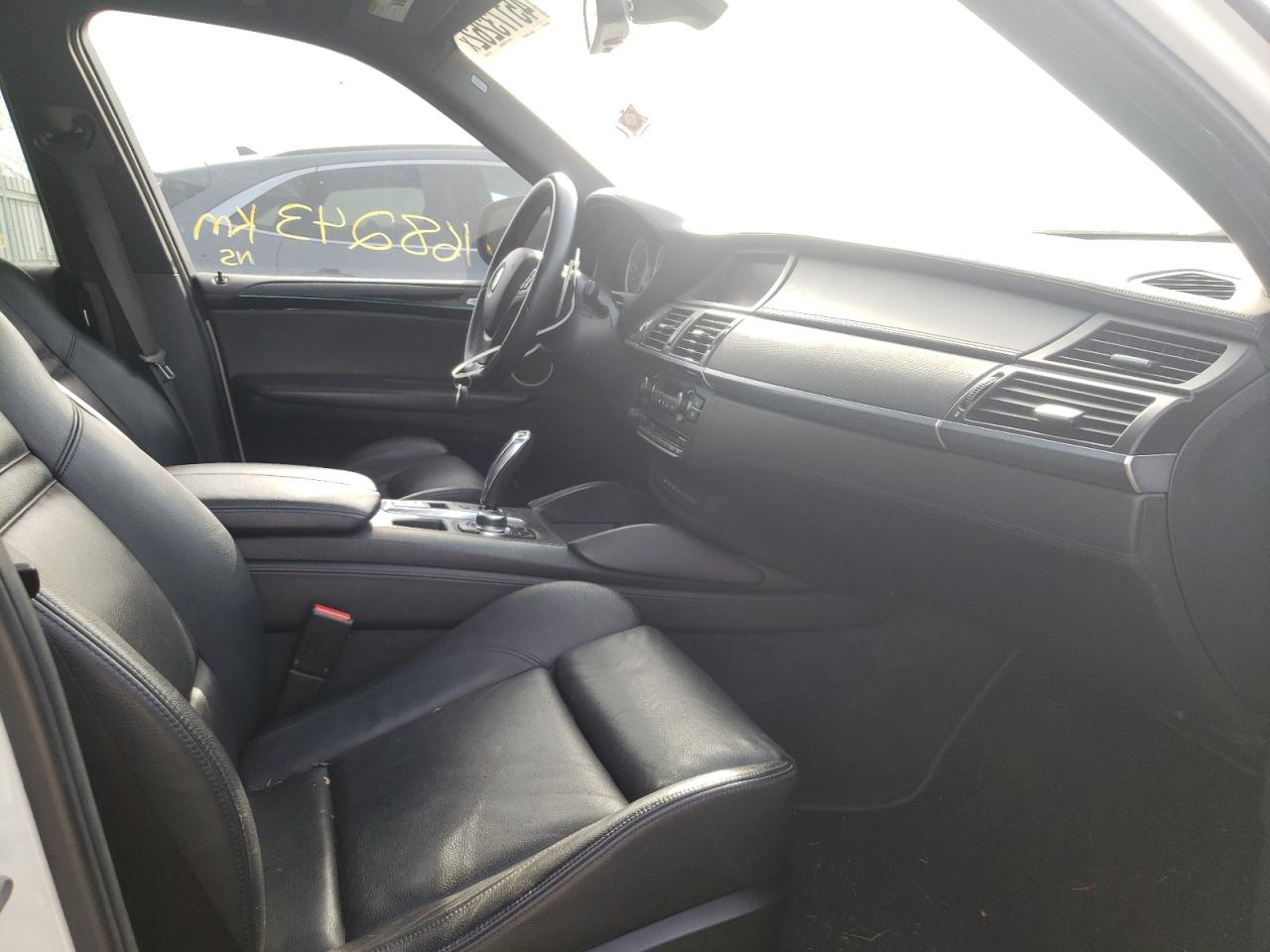 Photo 5 from auction – 2010 BMW X5 M with VIN 5YMGY0C53ALK25745