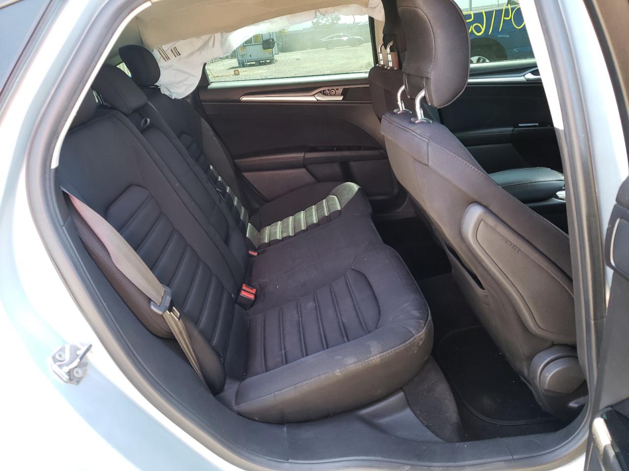 Photo 6 from auction – 2013 FORD FUSION SE with VIN 3FA6P0LU7DR299471