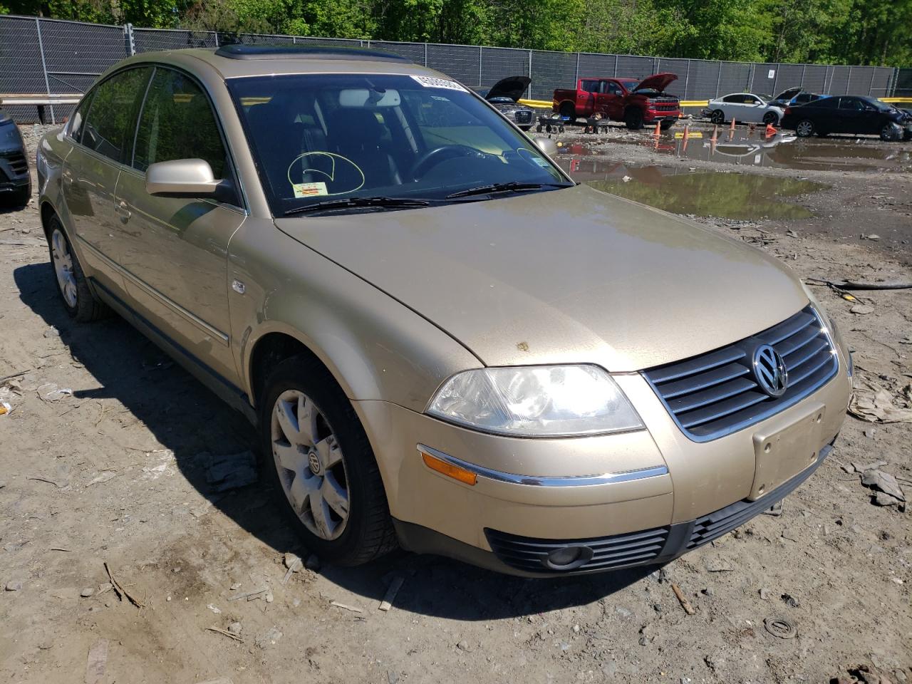 VOLKSWAGEN PASSAT GLX 2002 with VIN WVWTH63B42P185850 - Photo from auction