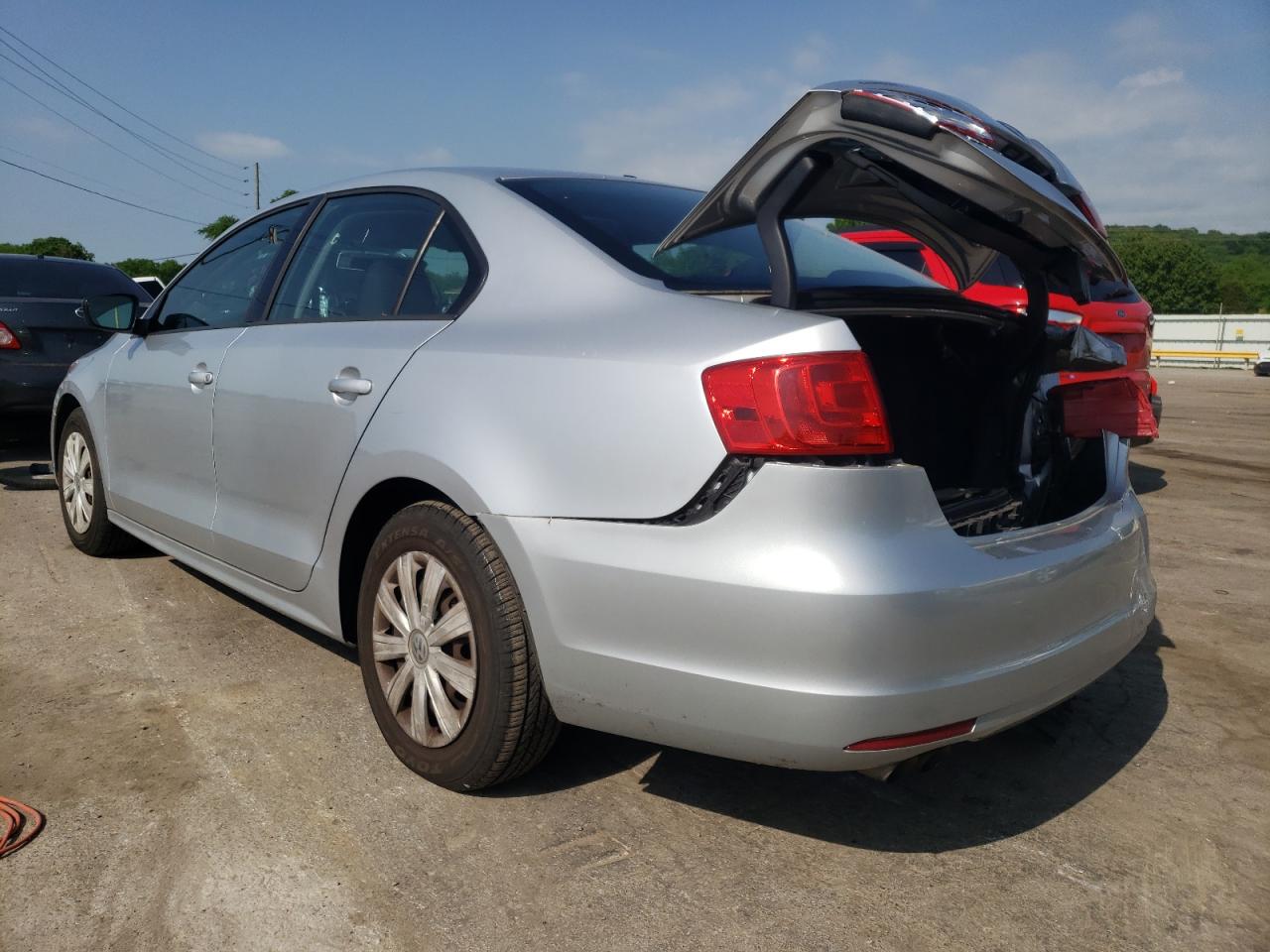 Photo 3 from auction – 2014 VOLKSWAGEN JETTA BASE with VIN 3VW1K7AJ9EM435857