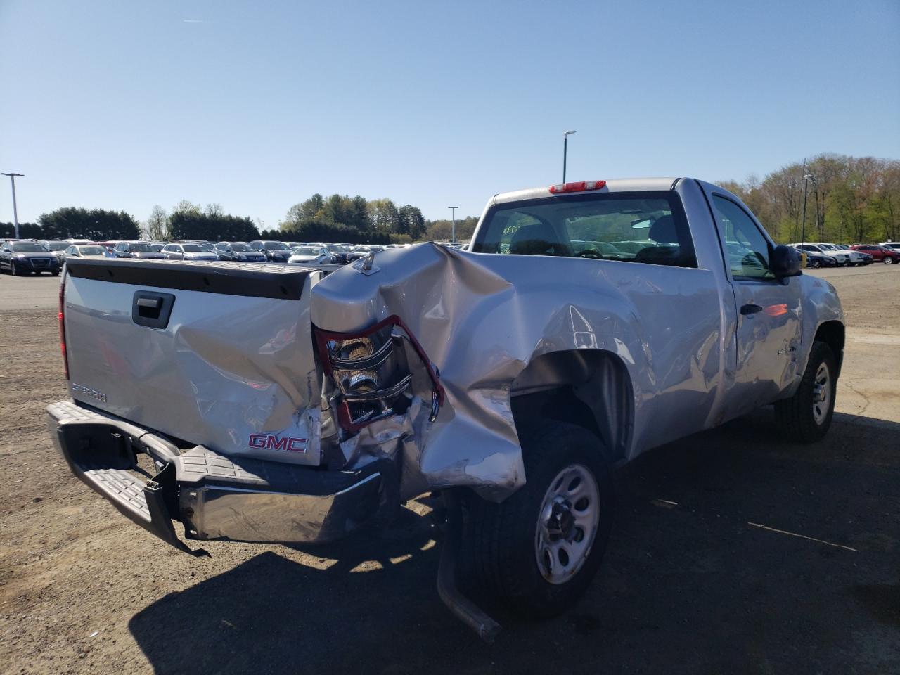 Photo 4 from auction – 2013 GMC SIERRA C15 with VIN 1GTN1TEX7DZ193193