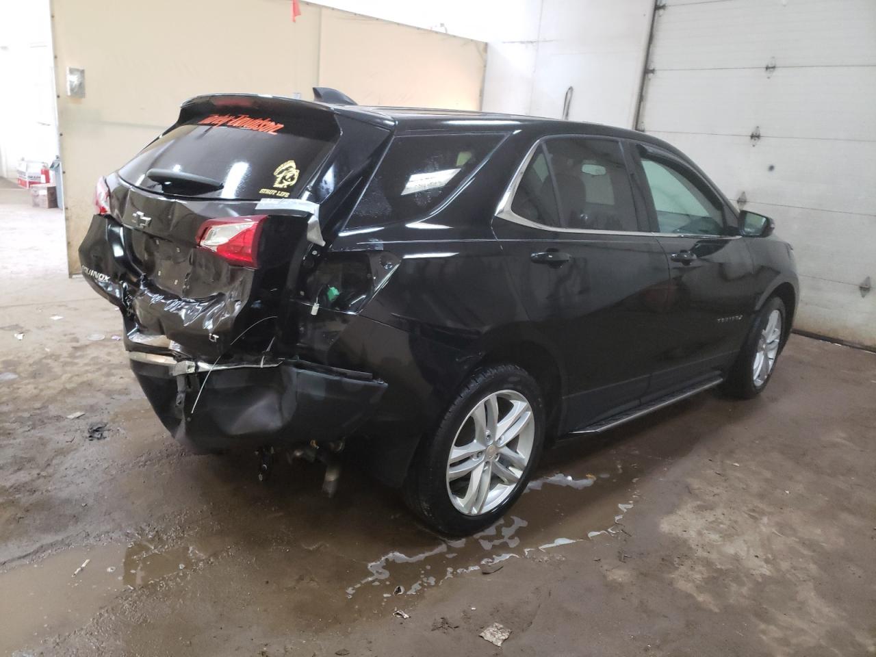 Photo 4 from auction – 2019 CHEVROLET EQUINOX LT with VIN 2GNAXKEV4K6234983