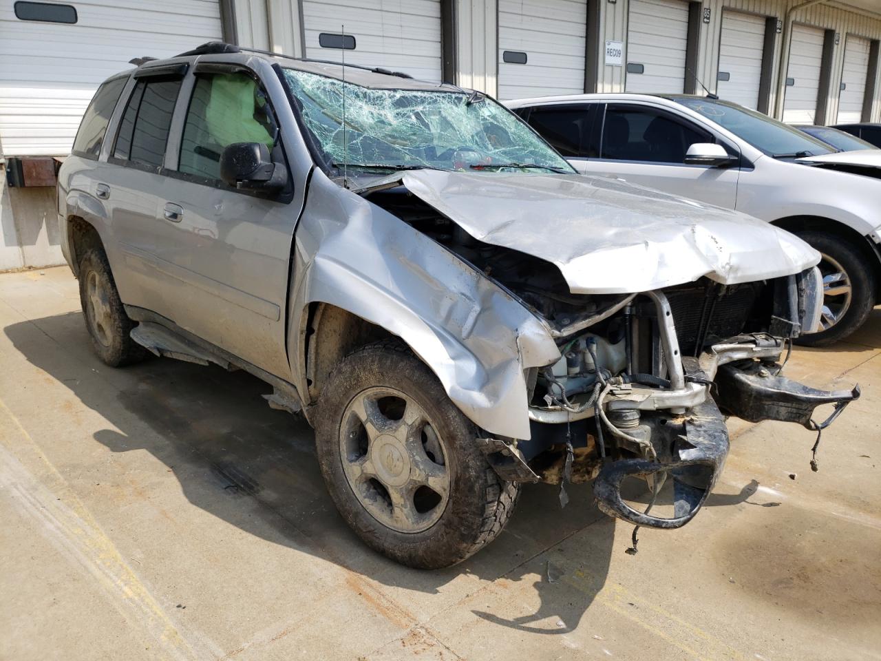 Photo 14 from auction – 2008 CHEVROLET TRAILBLAZE with VIN 1GNDT13S782139187