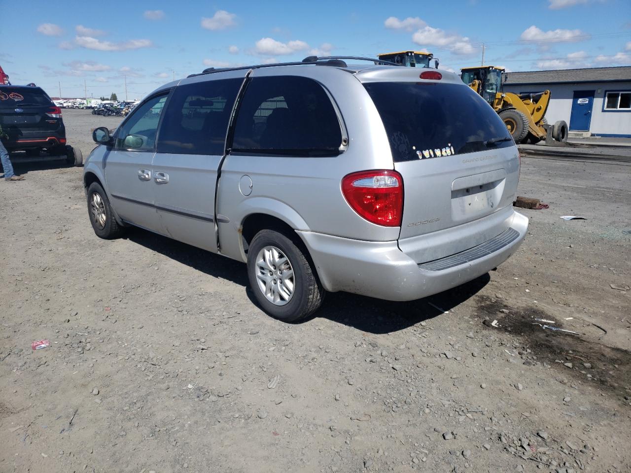 Photo 3 from auction – 2002 DODGE GRAND CARA with VIN 2B4GP44R22R587138