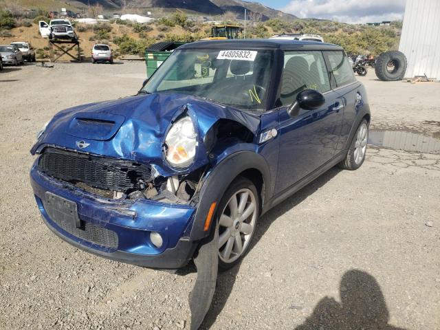 Photo 2 from auction – 2007 MINI COOPER S with VIN WMWMF73537TL86144