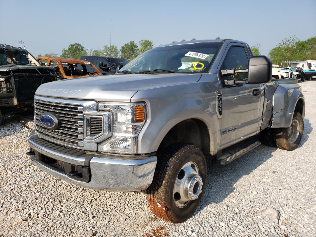 Photo 2 from auction – 2021 FORD F350 with VIN 1FTRF3DT4MEC26952
