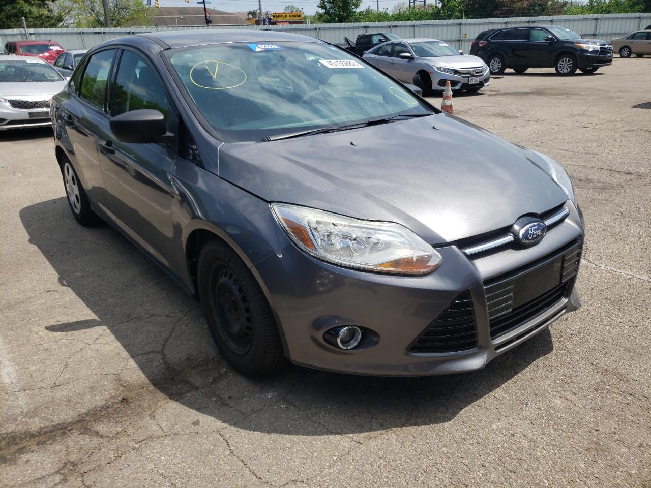 FORD FOCUS S 2014 with VIN 1FADP3E20EL380235 - Photo from auction