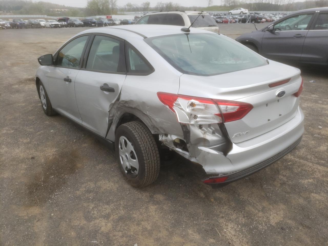 Photo 3 from auction – 2012 FORD FOCUS S with VIN 1FAHP3E21CL327431