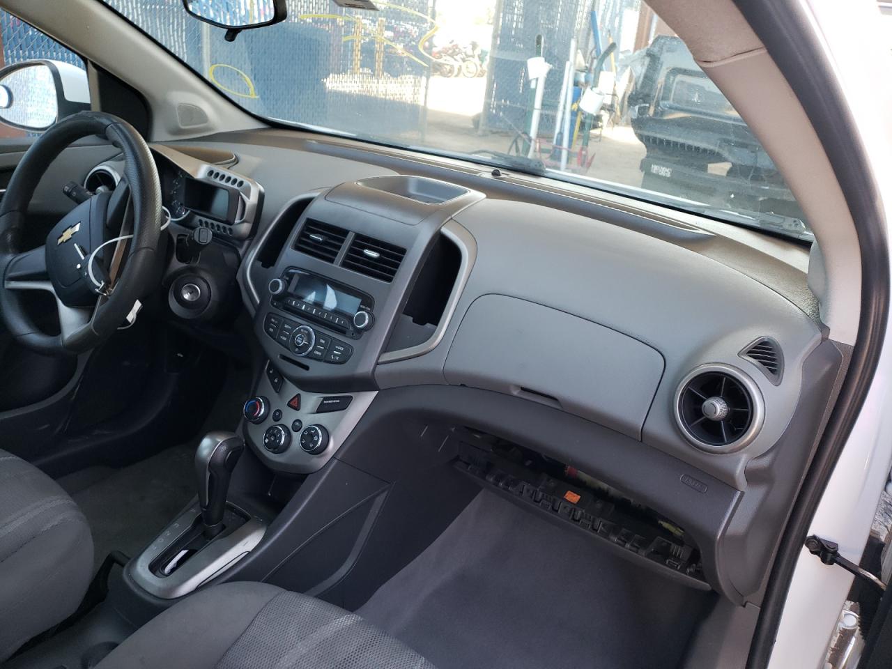 Photo 9 from auction – 2012 CHEVROLET SONIC LT with VIN 1G1JC6SH5C4164285
