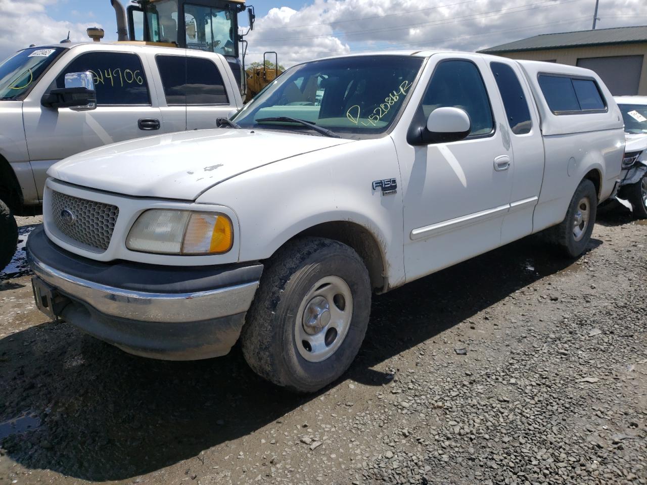 Photo 2 from auction – 1999 FORD F150 with VIN 1FTRX17W0XKC26329
