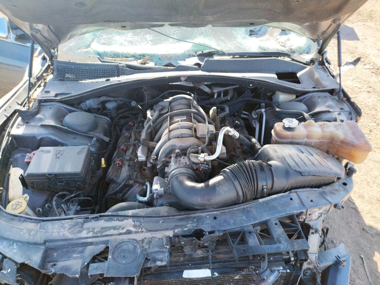 Photo 7 from auction – 2013 CHRYSLER 300C with VIN 2C3CCAKT5DH666925