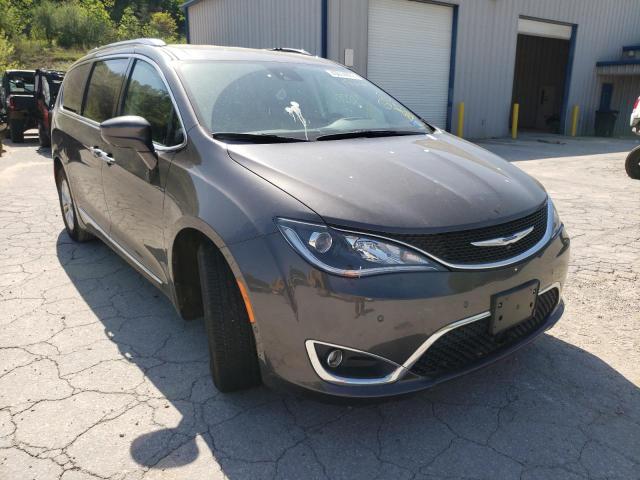 CHRYSLER PACIFICA T 2018 with VIN 2C4RC1BG3JR166860 - Photo from auction