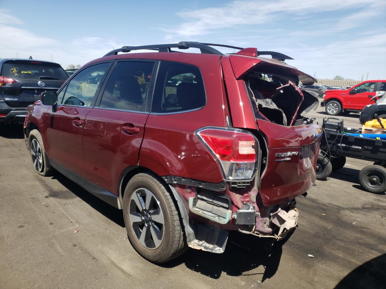 Photo 3 from auction – 2017 SUBARU FORESTER 2 with VIN JF2SJARC3HH580576