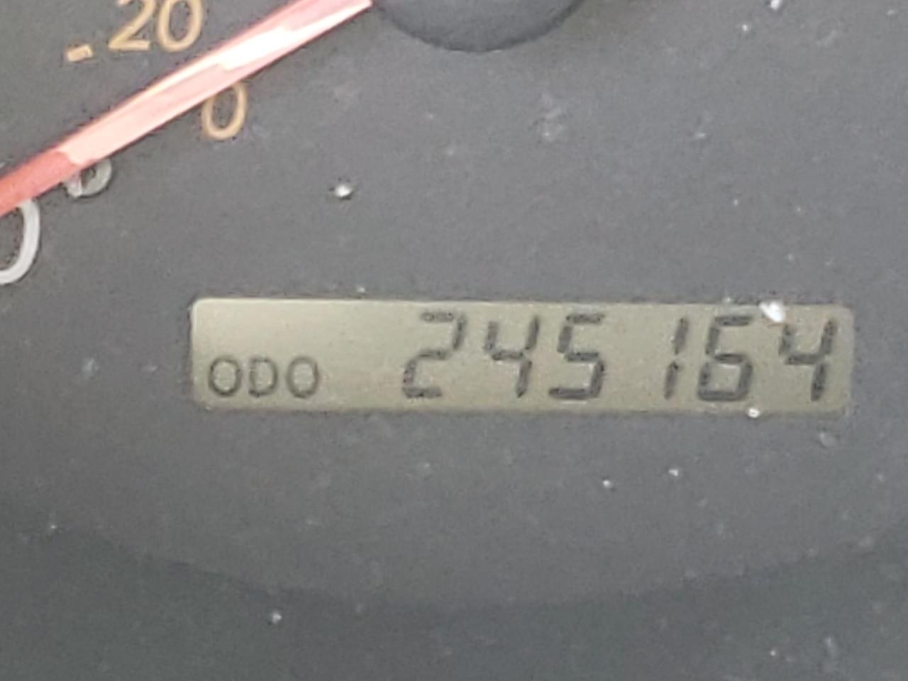 Photo 13 from auction – 2001 TOYOTA HIGHLANDER with VIN JTEGF21A510013596