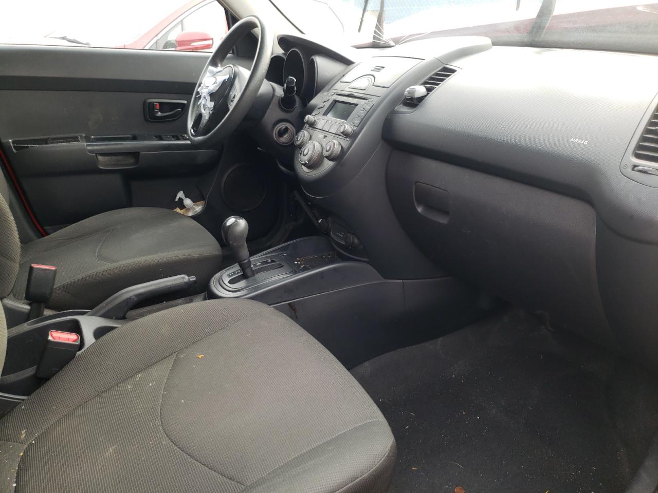 Photo 5 from auction – 2010 KIA SOUL + with VIN KNDJT2A2XA7034303