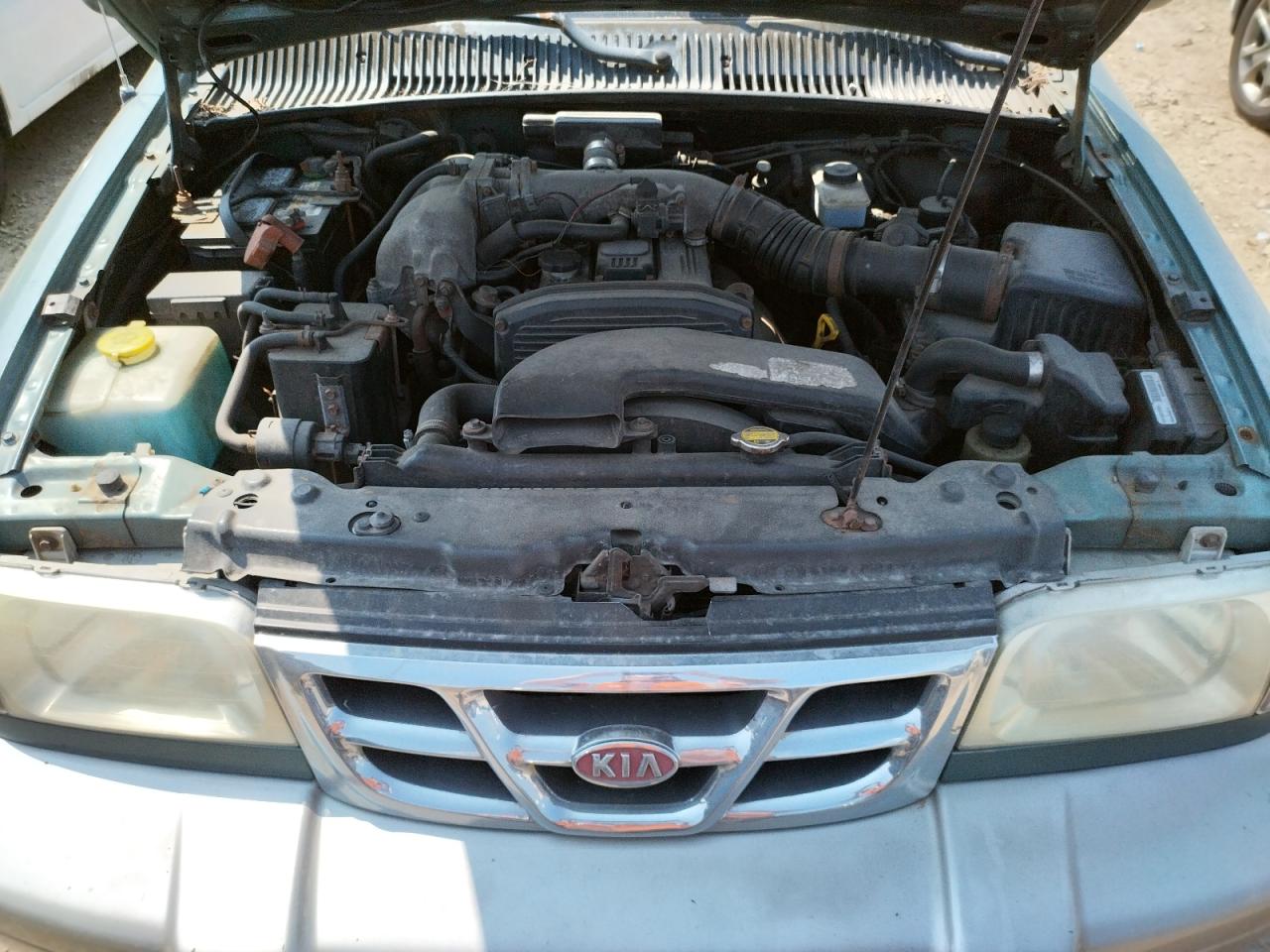 Photo 7 from auction – 2000 KIA SPORTAGE with VIN KNDJA7230Y5645618