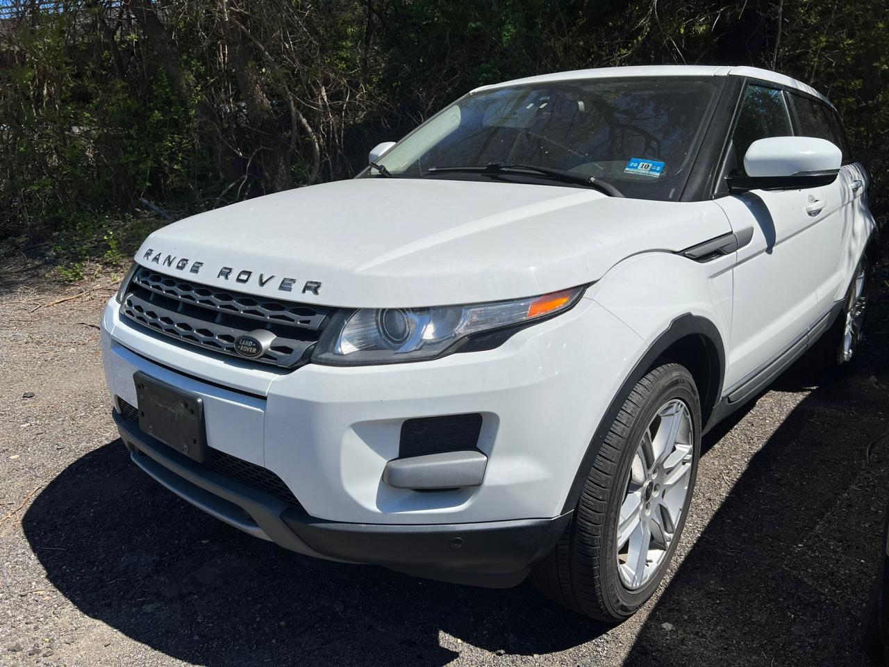 Photo 2 from auction – 2013 LAND ROVER RANGE ROVE with VIN SALVN2BG1DH801324