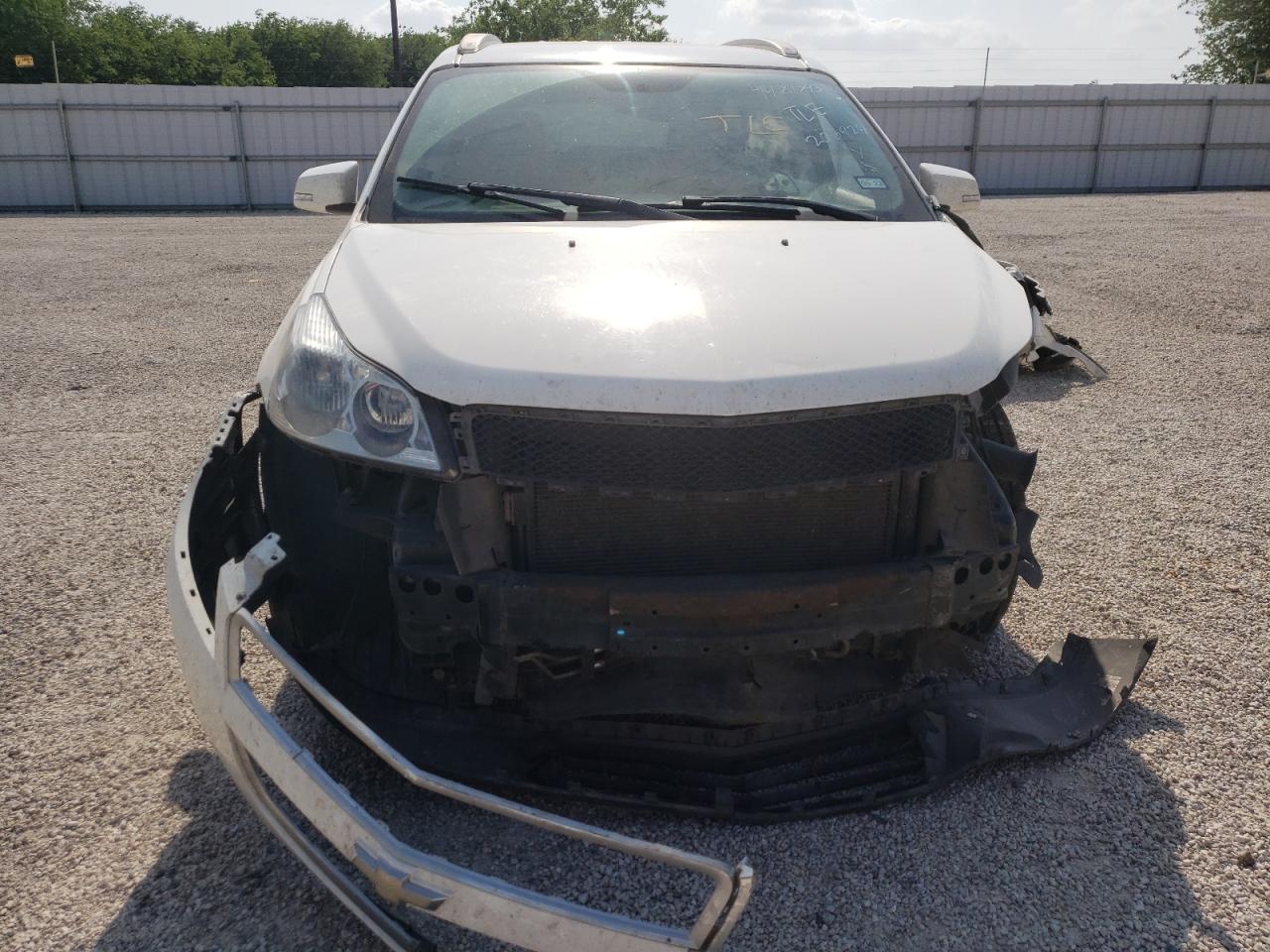 Photo 9 from auction – 2012 CHEVROLET TRAVERSE L with VIN 1GNKRGED3CJ122067