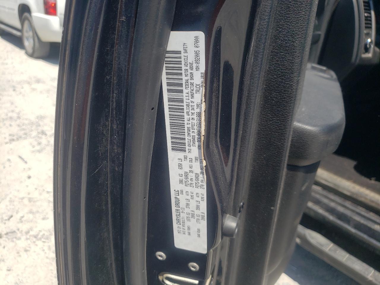 Photo 10 from auction – 2014 RAM 1500 ST with VIN 3C6JR6AT1EG131888