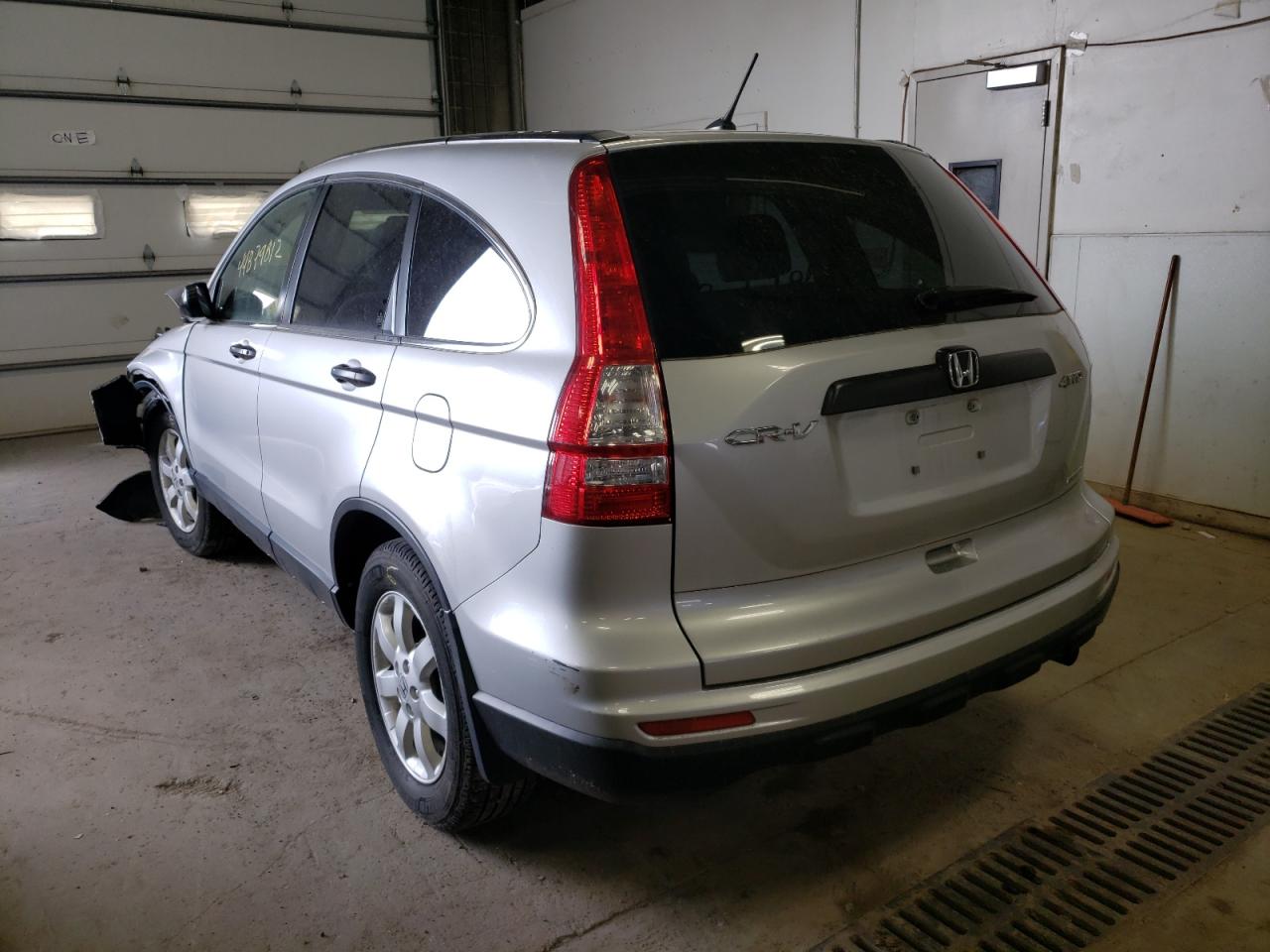 Photo 3 from auction – 2011 HONDA CR-V SE with VIN JHLRE4H48BC025112
