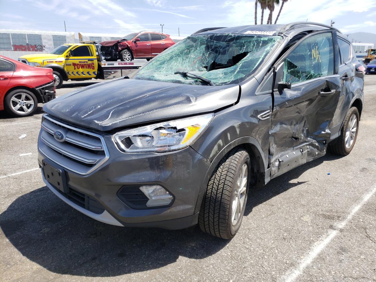 Photo 2 from auction – 2018 FORD ESCAPE SE with VIN 1FMCU0GD2JUC90824